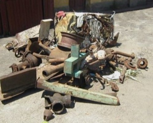 Prinşi la furat de componente metalice, din cadrul patrimoniului ANIF Constanţa